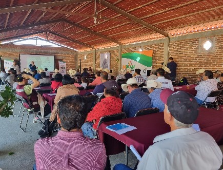 Taller Ecosistemas y Biodiversidad en la comunidad de San José de Mendoza